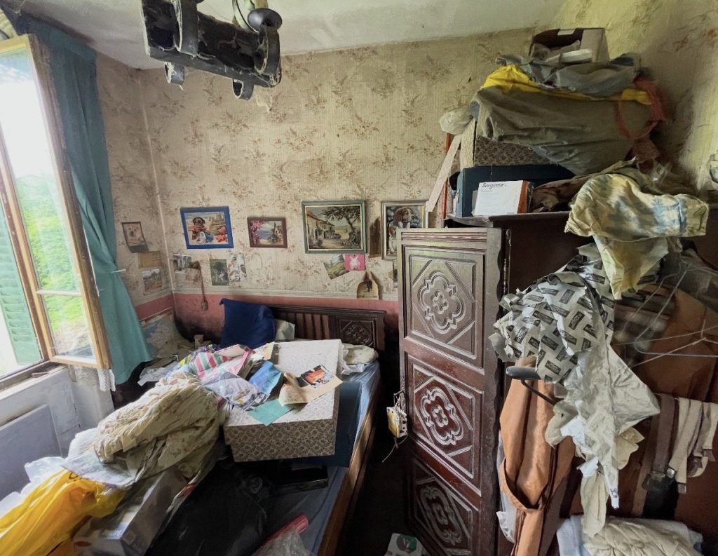 CSV Débarras – appartement encombre chambre avant